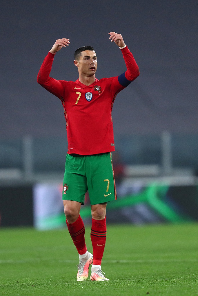 مباراة البرازيل والأوروغواي اليوممواجهة نارية في كأس أمريكا